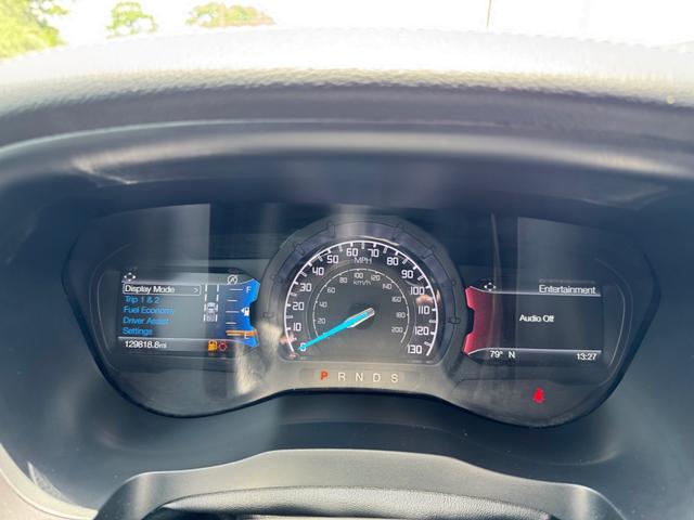 Ford Ranger Vehicle Full-screen Gallery Image 21