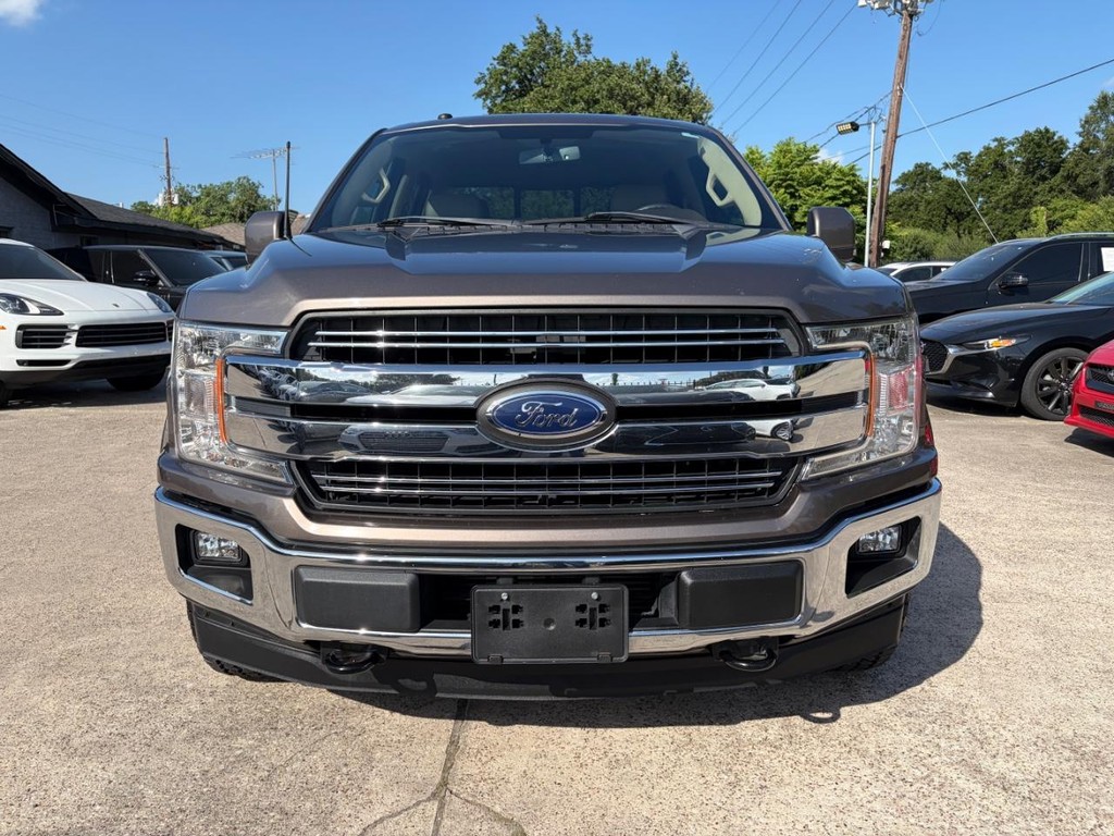 Ford F-150 Vehicle Full-screen Gallery Image 02