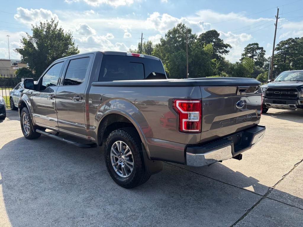 Ford F-150 Vehicle Full-screen Gallery Image 08