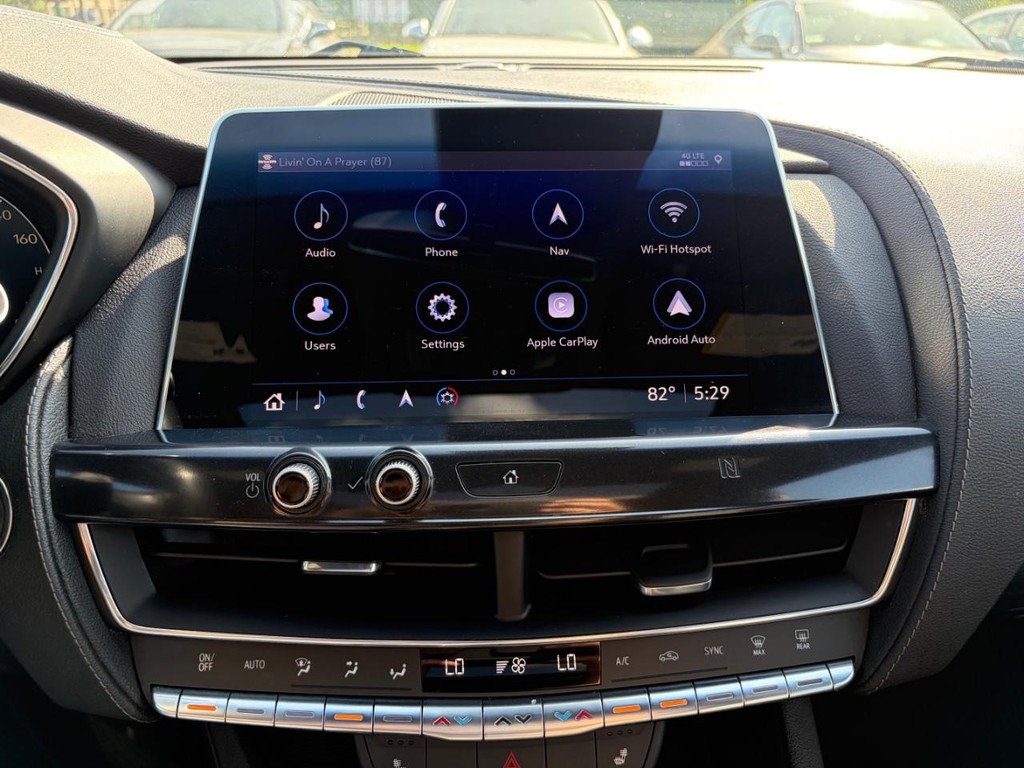 Cadillac CT5 Vehicle Full-screen Gallery Image 21