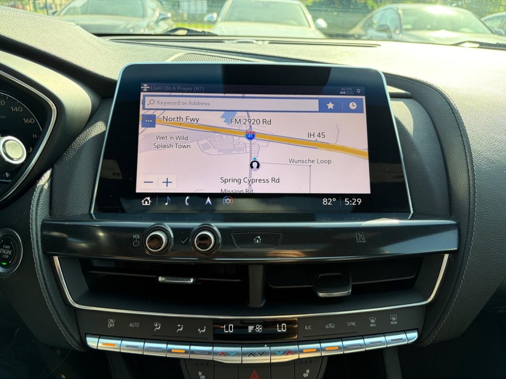 Cadillac CT5 Vehicle Full-screen Gallery Image 22