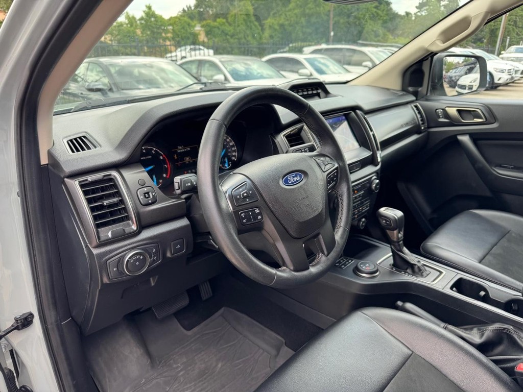 Ford Ranger Vehicle Full-screen Gallery Image 10