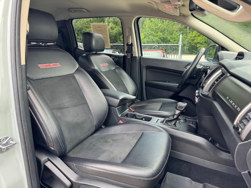 Ford Ranger Vehicle Full-screen Gallery Image 14