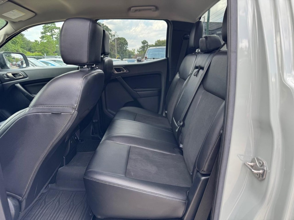 Ford Ranger Vehicle Full-screen Gallery Image 18