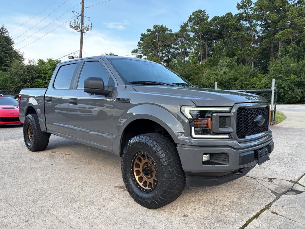 Ford F-150 Vehicle Full-screen Gallery Image 04