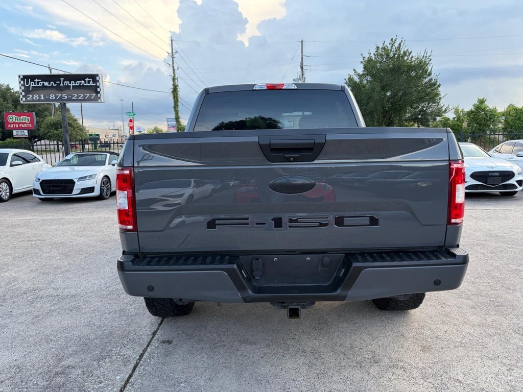 Ford F-150 Vehicle Full-screen Gallery Image 07