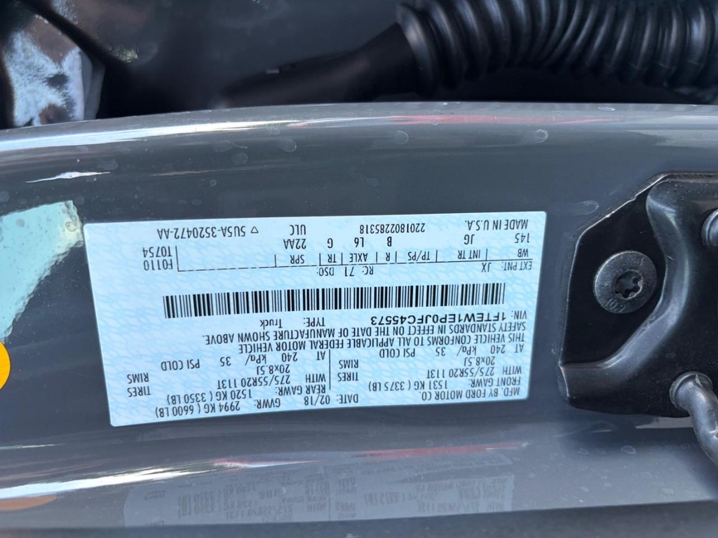 Ford F-150 Vehicle Full-screen Gallery Image 28