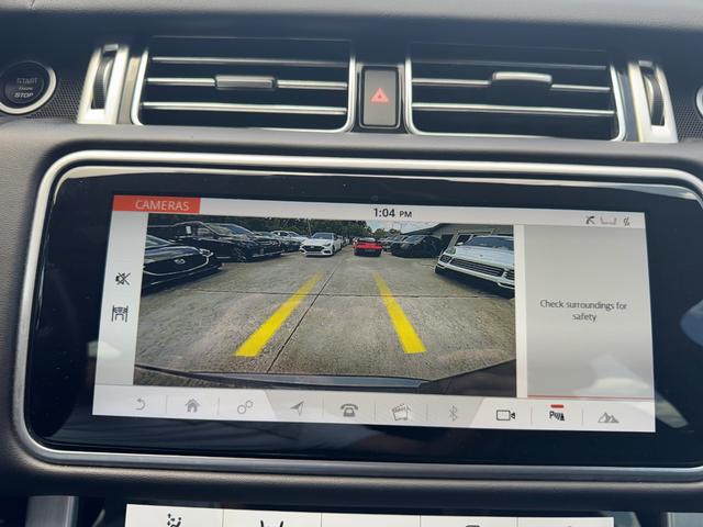 Land Rover Range Rover Vehicle Full-screen Gallery Image 22