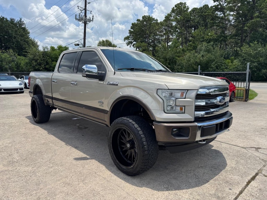 Ford F-150 Vehicle Full-screen Gallery Image 04