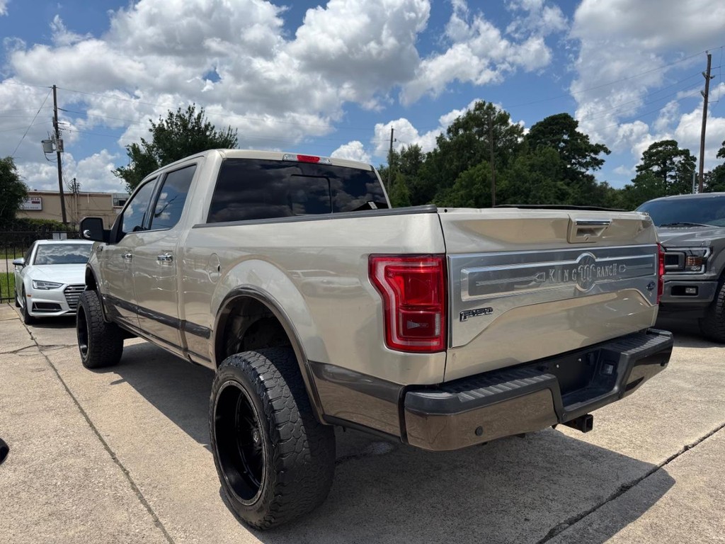 Ford F-150 Vehicle Full-screen Gallery Image 08