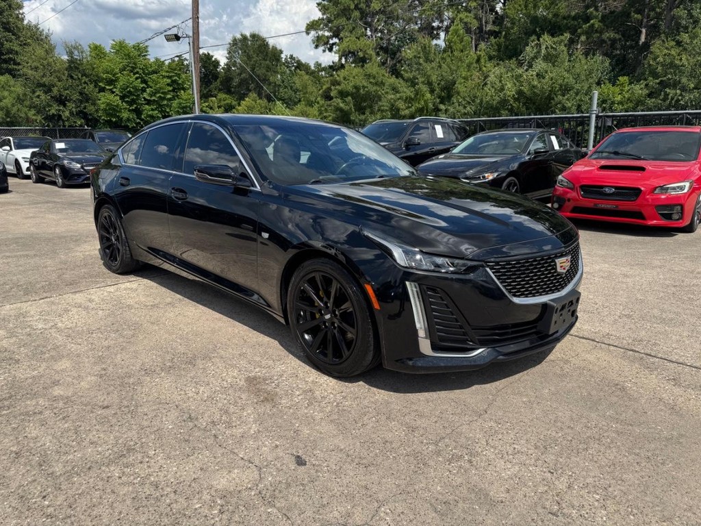 Cadillac CT5 Vehicle Full-screen Gallery Image 04