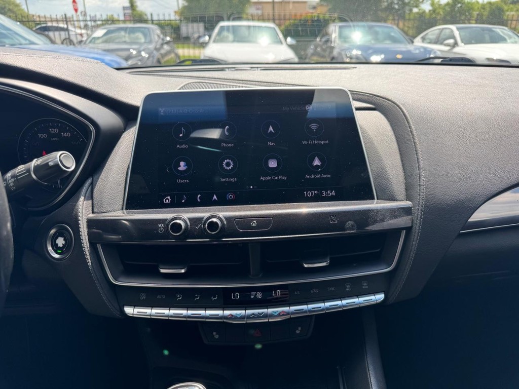 Cadillac CT5 Vehicle Full-screen Gallery Image 22