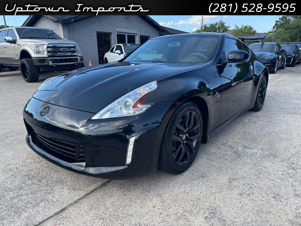 Gray (Magnetic Black) 2016 Nissan 370Z Coupe Rear-Wheel Drive 7-Speed Automatic