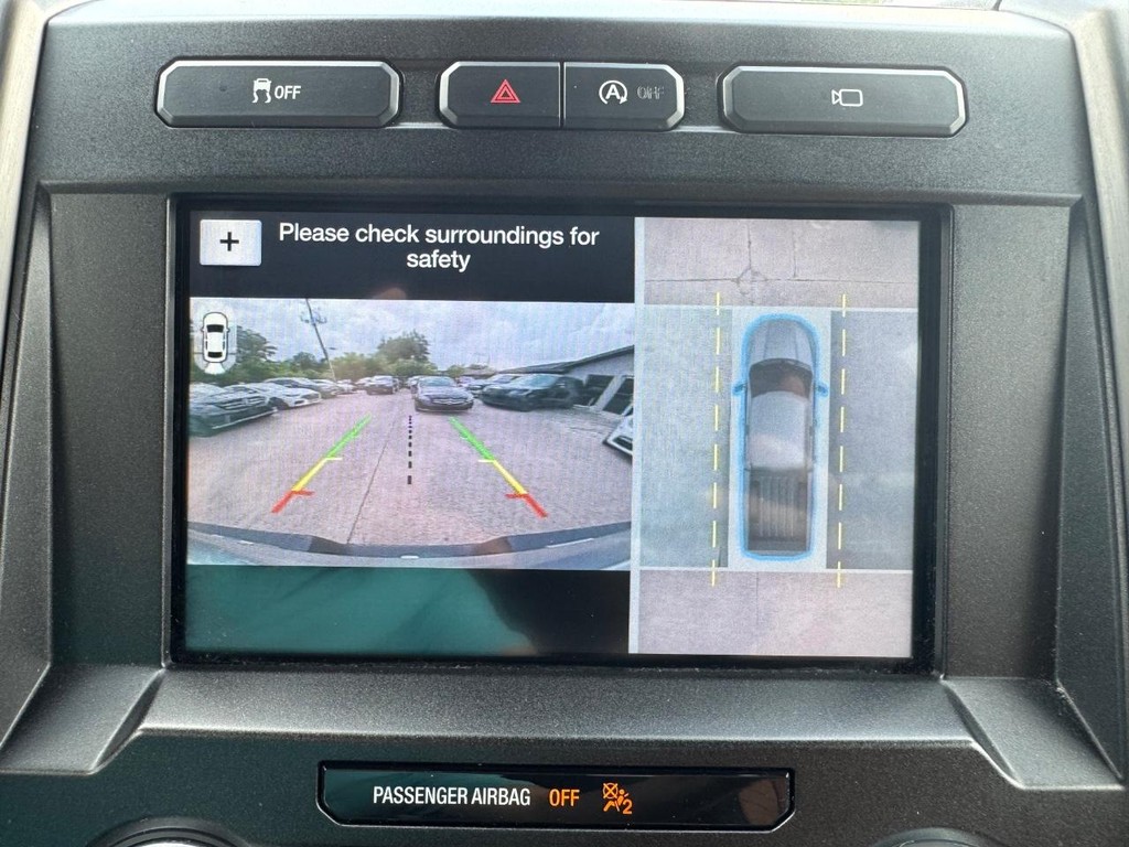 Ford F-150 Vehicle Full-screen Gallery Image 27
