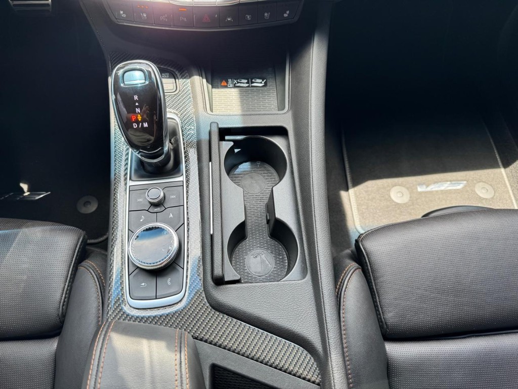 Cadillac CT5 Vehicle Full-screen Gallery Image 23