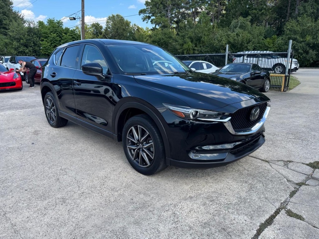 Mazda CX-5 Vehicle Full-screen Gallery Image 04