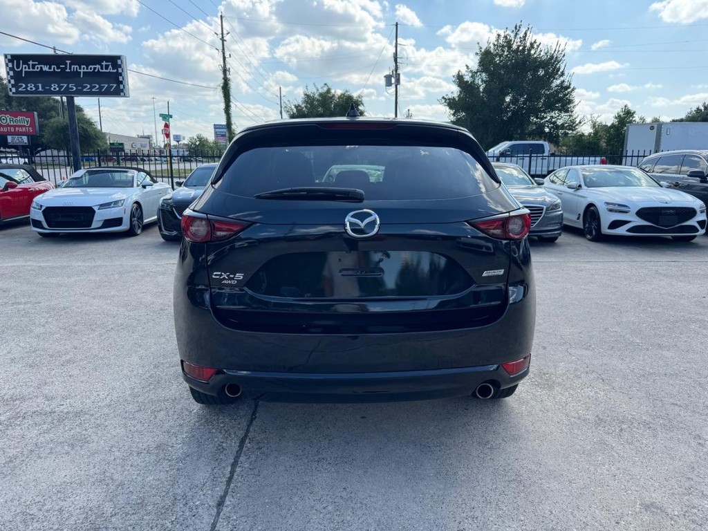Mazda CX-5 Vehicle Full-screen Gallery Image 07