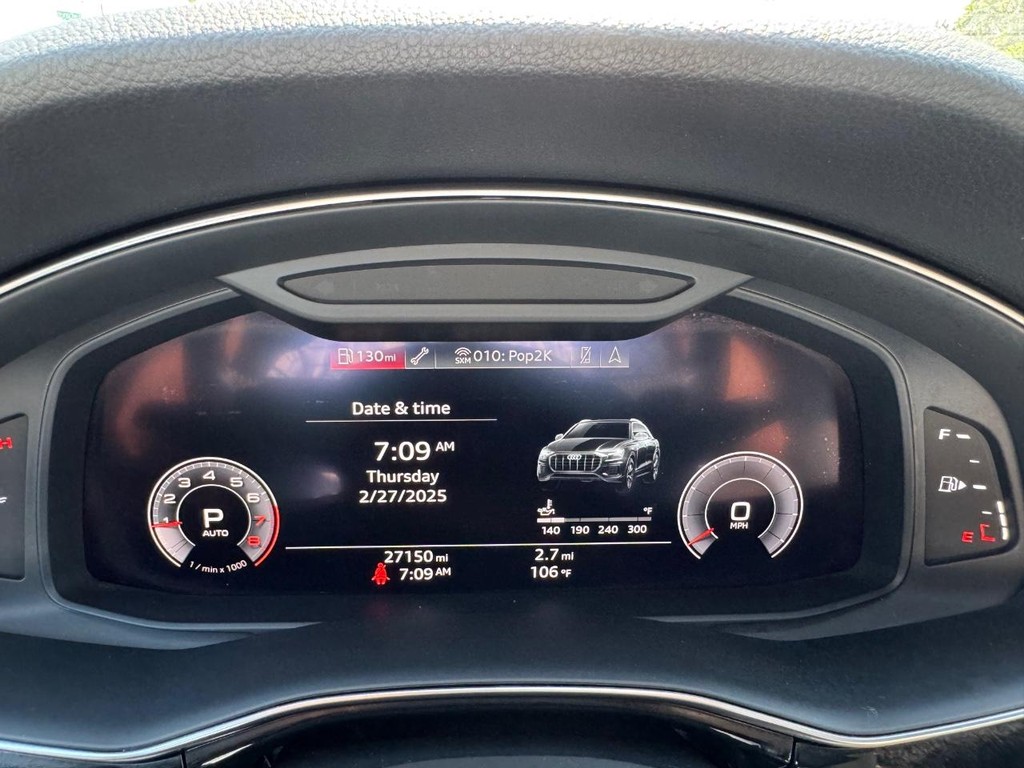 Audi Q8 Vehicle Full-screen Gallery Image 21