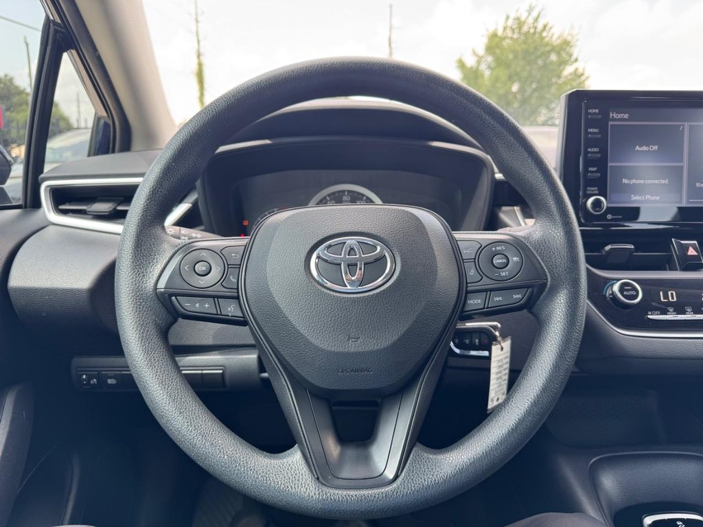 Toyota Corolla Vehicle Full-screen Gallery Image 19