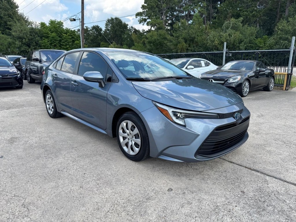 Toyota Corolla Vehicle Full-screen Gallery Image 04