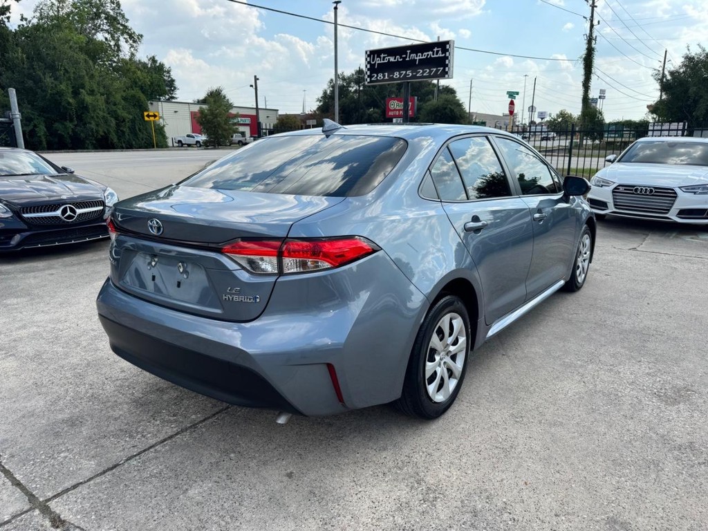 Toyota Corolla Vehicle Full-screen Gallery Image 06