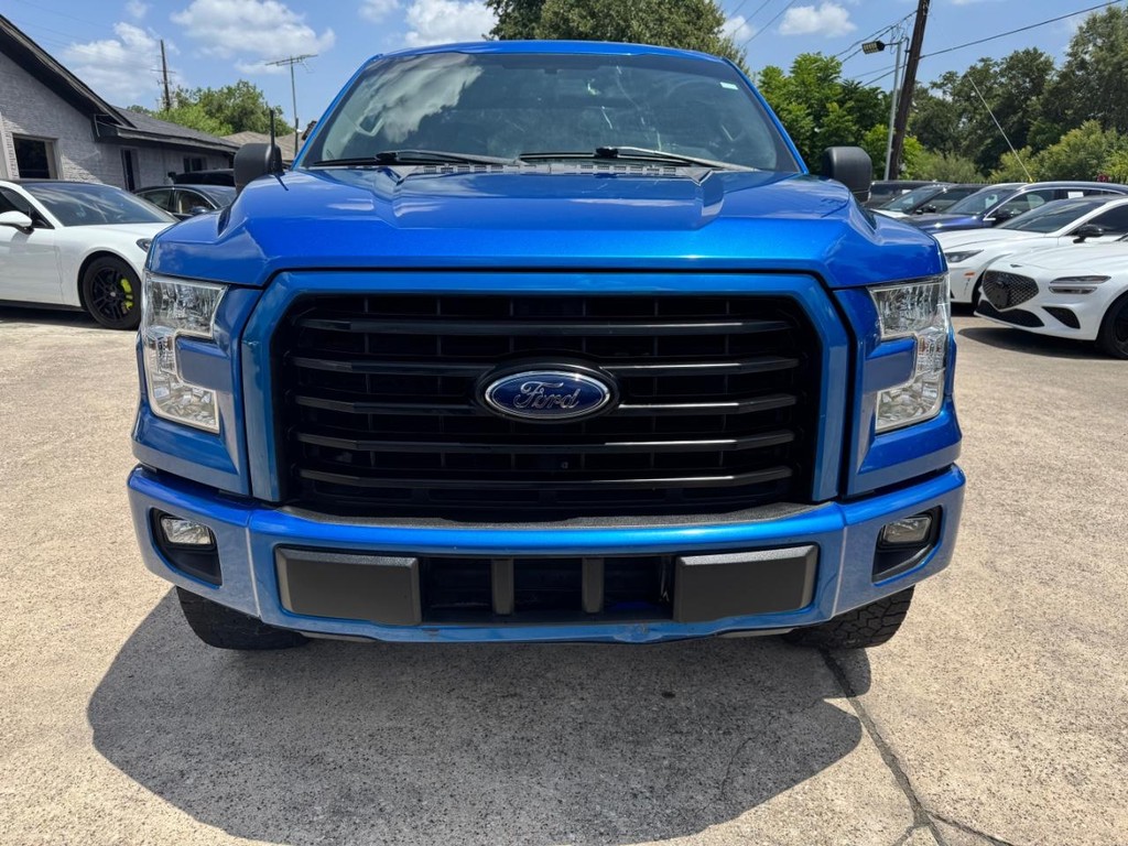 Ford F-150 Vehicle Full-screen Gallery Image 02