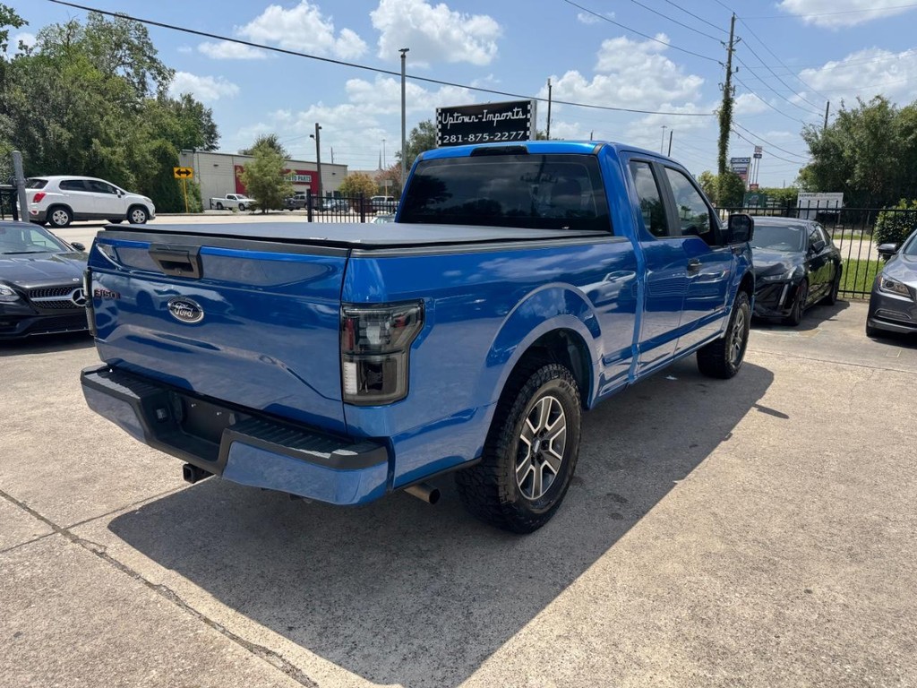 Ford F-150 Vehicle Full-screen Gallery Image 06