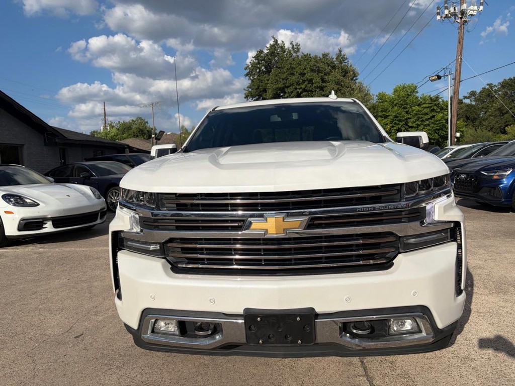 Chevrolet Silverado 1500 Vehicle Full-screen Gallery Image 02