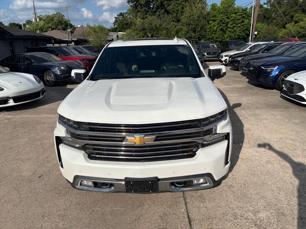Chevrolet Silverado 1500 Vehicle Full-screen Gallery Image 03