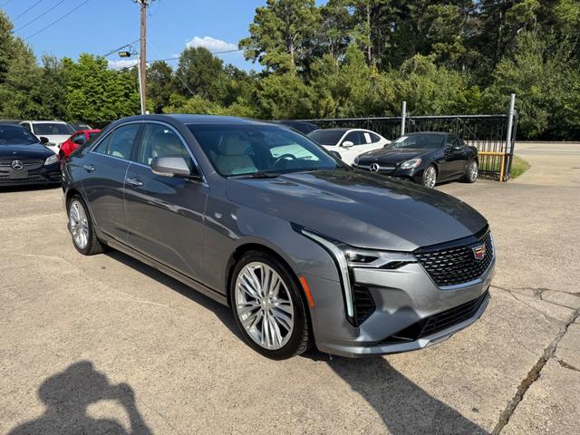 Cadillac CT4 Vehicle Full-screen Gallery Image 04
