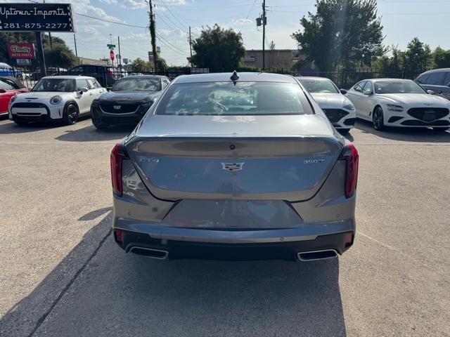 Cadillac CT4 Vehicle Full-screen Gallery Image 07