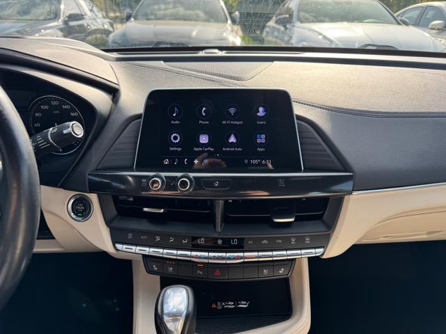 Cadillac CT4 Vehicle Full-screen Gallery Image 22