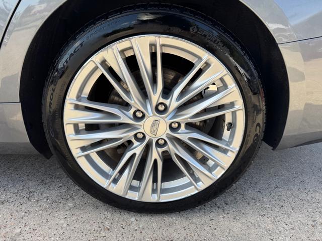 Cadillac CT4 Vehicle Full-screen Gallery Image 26