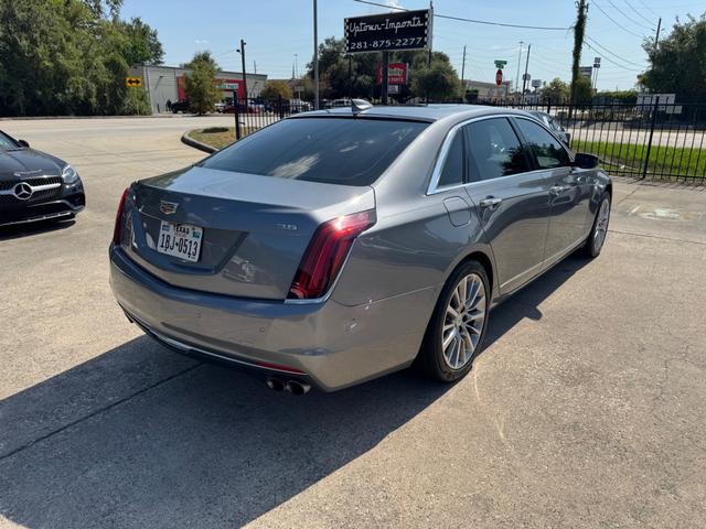 Cadillac CT6 Vehicle Full-screen Gallery Image 06