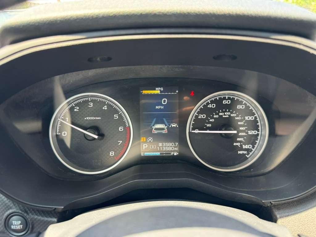 Subaru Forester Vehicle Full-screen Gallery Image 21