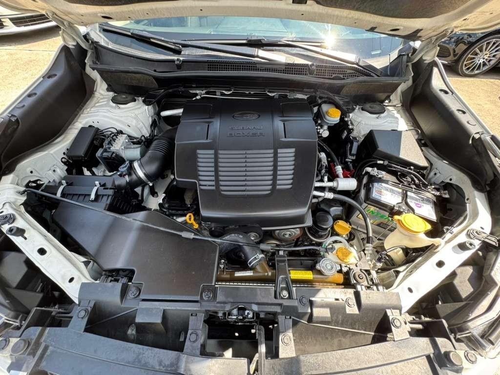 Subaru Forester Vehicle Full-screen Gallery Image 28