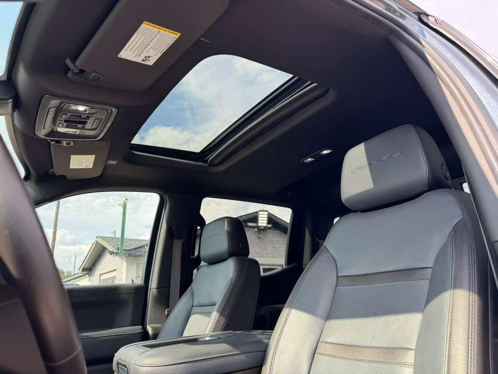 GMC Sierra 1500 Vehicle Full-screen Gallery Image 28