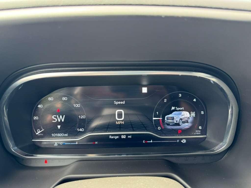 GMC Yukon Vehicle Full-screen Gallery Image 23