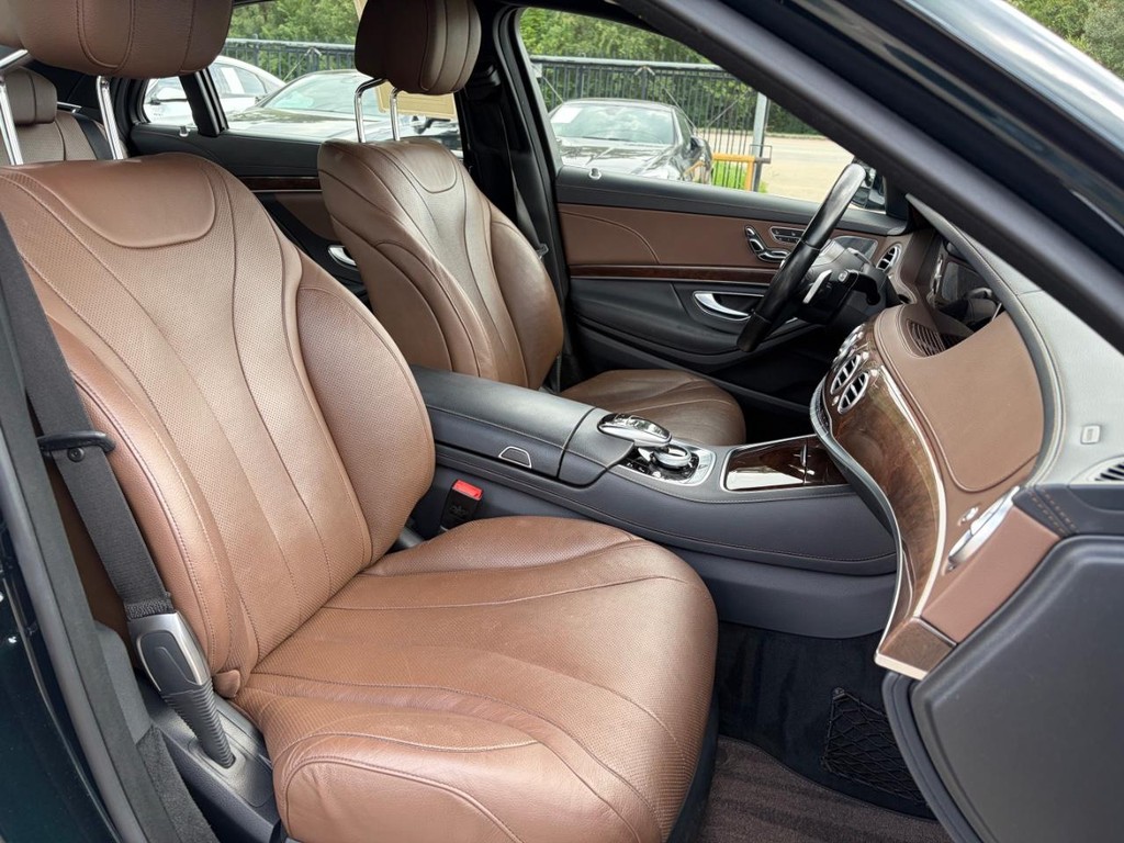 Mercedes-Benz S 450 Vehicle Full-screen Gallery Image 14