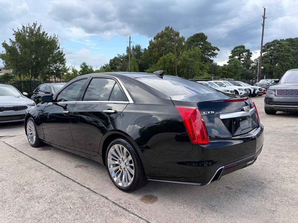 Cadillac CTS Sedan Vehicle Full-screen Gallery Image 08