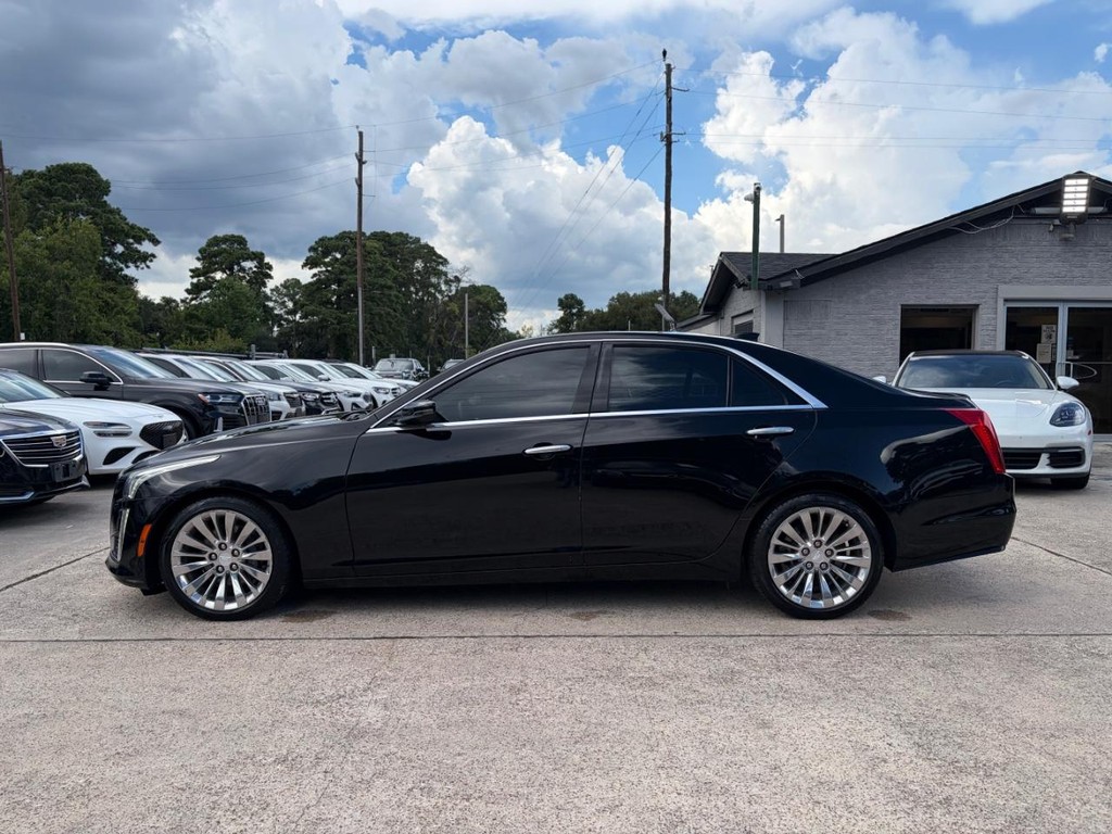 Cadillac CTS Sedan Vehicle Full-screen Gallery Image 09