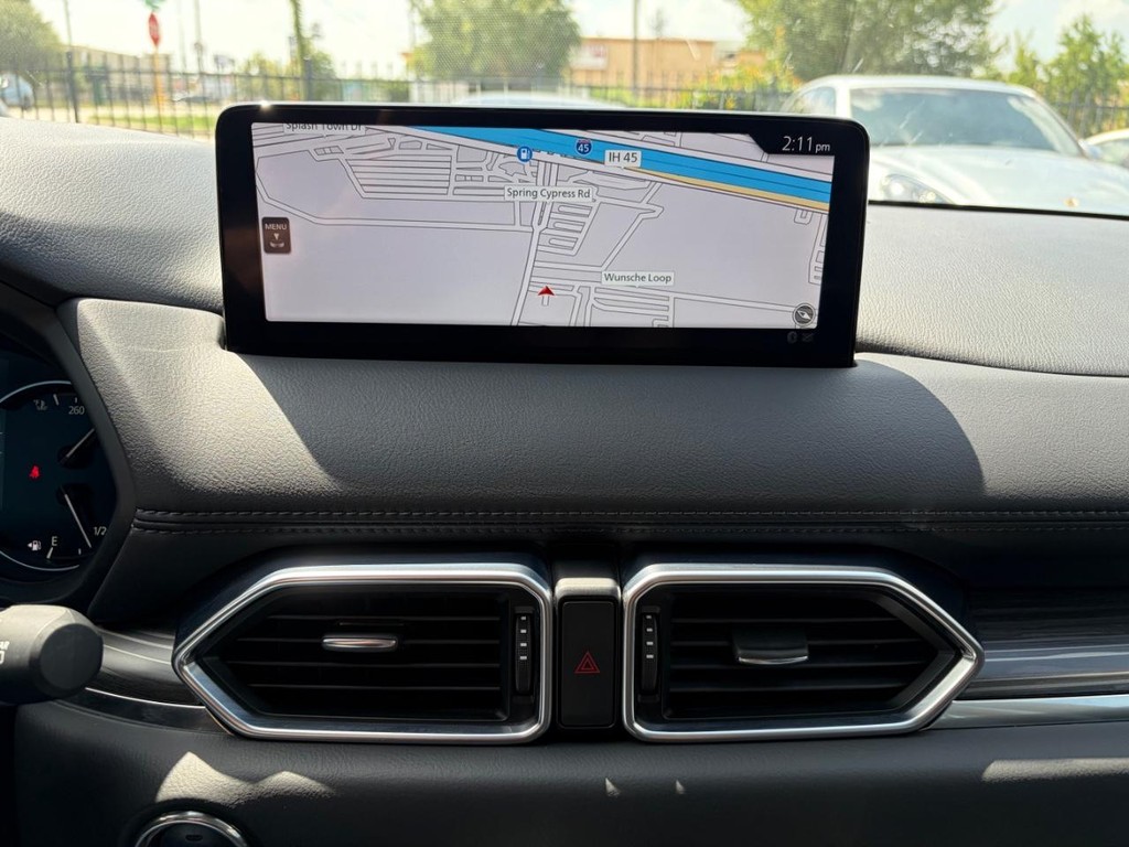 Mazda CX-5 Vehicle Full-screen Gallery Image 22