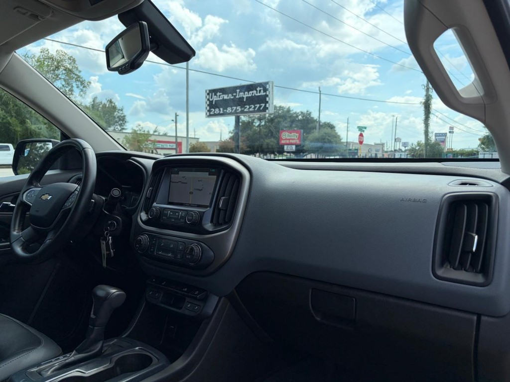 Chevrolet Colorado Vehicle Full-screen Gallery Image 13