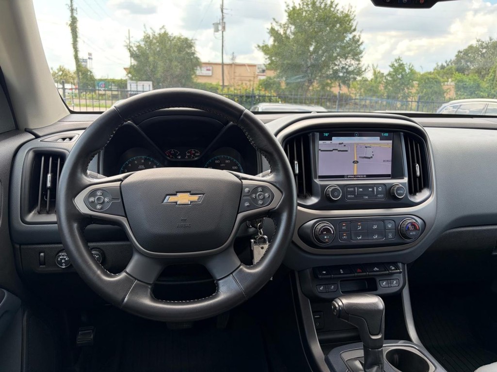 Chevrolet Colorado Vehicle Full-screen Gallery Image 20
