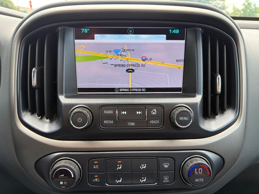 Chevrolet Colorado Vehicle Full-screen Gallery Image 22