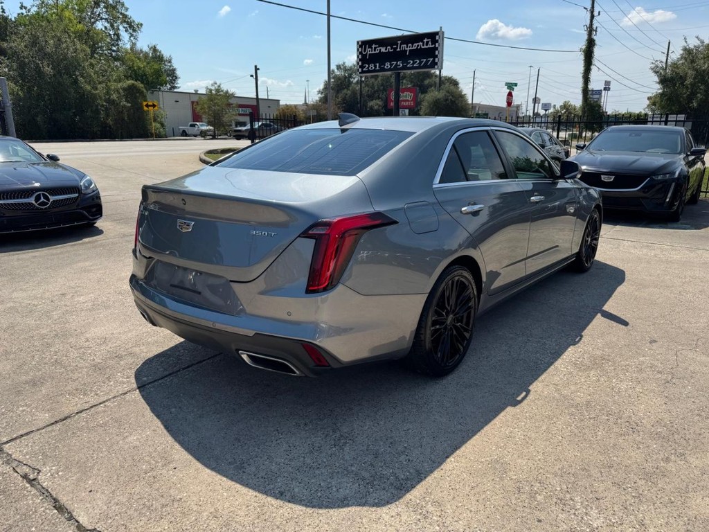 Cadillac CT4 Vehicle Full-screen Gallery Image 06