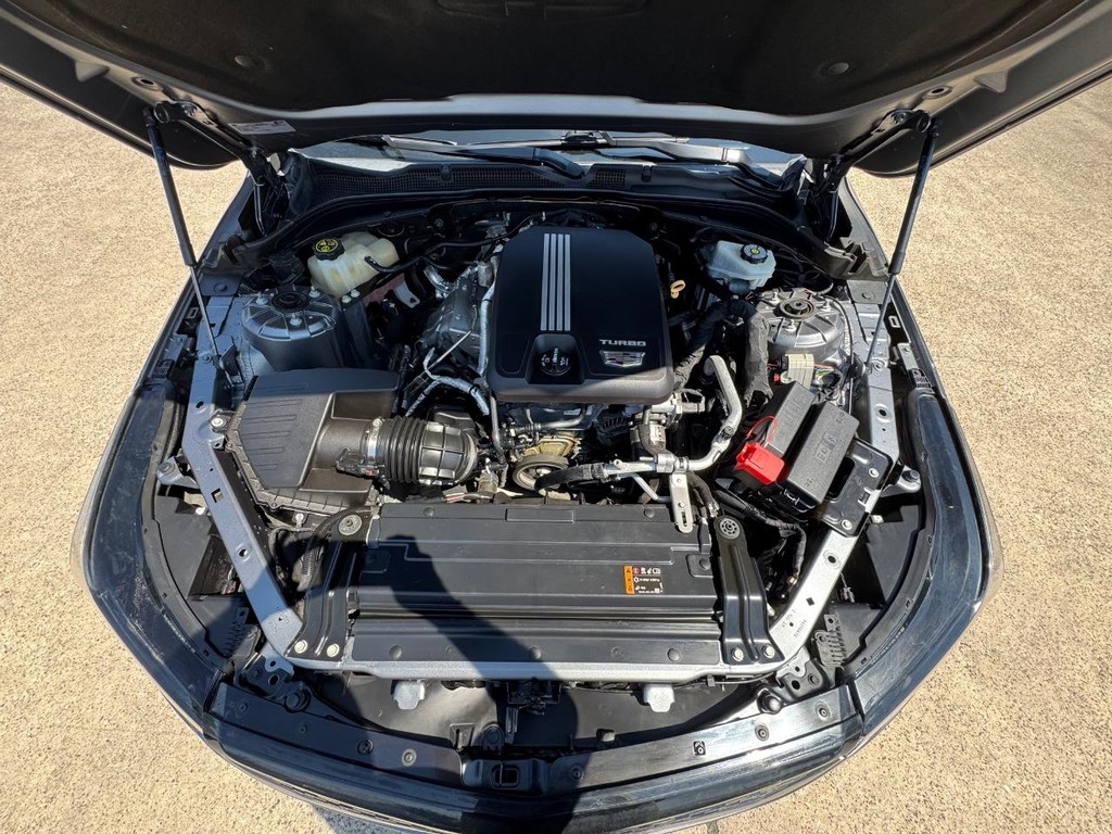 Cadillac CT4 Vehicle Full-screen Gallery Image 27