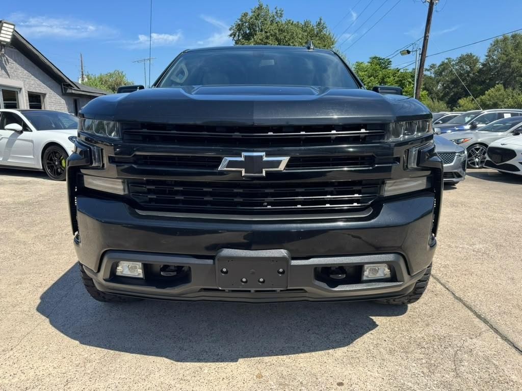Chevrolet Silverado 1500 Vehicle Full-screen Gallery Image 02