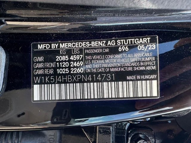 Mercedes-Benz CLA 250 Vehicle Full-screen Gallery Image 29