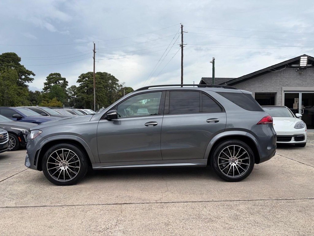 Mercedes-Benz GLE 350 Vehicle Full-screen Gallery Image 09